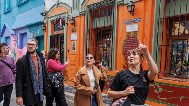 シェルパフードツアーによるブエノスアイレスのローカルフーディーアドベンチャー