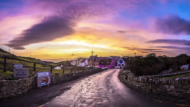 Cliffs of Moher, Burren and Wild Atlantic Way day tour from Galway city