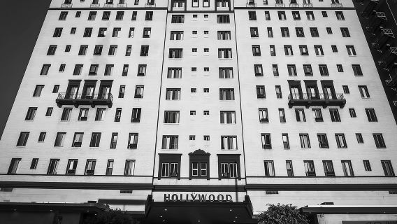 Private Hollywood Walking Tour: True Crime and Dark History