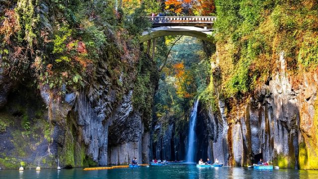 Day Tour to Miyazaki Takachiho Gorge & Shrine depart from Fukuoka
