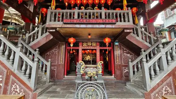 From Taipei: Thousand Island Lake and Pinglin Tea Plantation