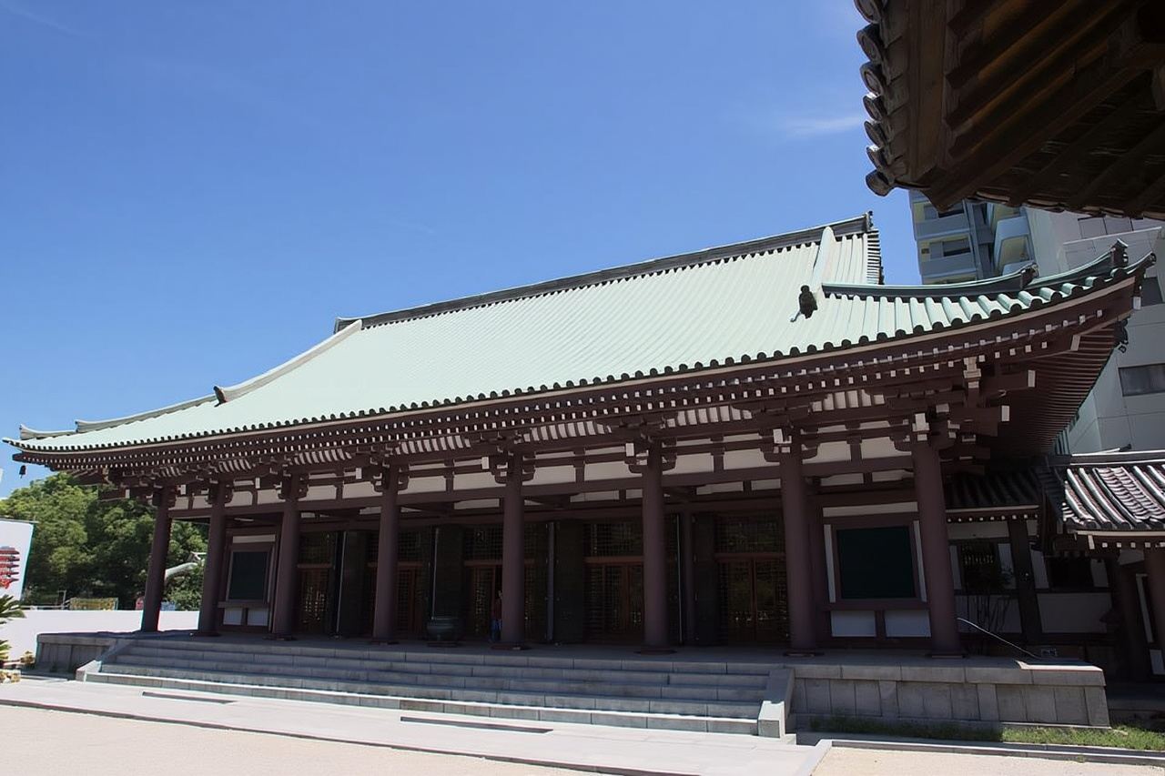 Fukuoka: tour del Santuario Hakozaki, del Tempio Tocho-ji e del Parco Ohori