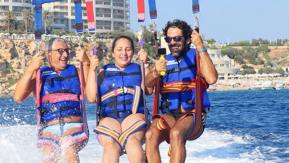 St. Julian's: Parasailing-Flug mit Fotos und Videos