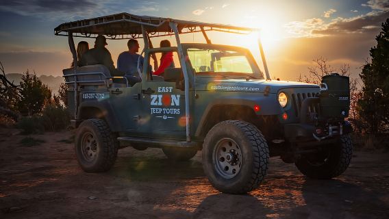 อีสต์ไซออน: ทัวร์รถจี๊ปชมพระอาทิตย์ตกดินที่จุดสูงสุดของโลก