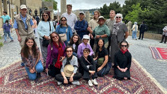 Tour di Baku antica e moderna (giorno e notte)