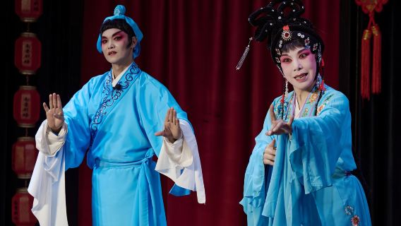 Chongqing Opera Dreams at Nanpu Theater (Spectacular Sichuan Face-changing Performance + Traditional Fire-spitting Opera + Classic Chinese Opera + Authentic Sichuan-Chongqing Atmosphere)
