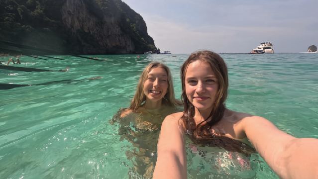 Phi Phi: 7-Inseln Longtail-Boot Schnorcheltour mit Sonnenuntergang