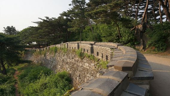 Namhansanseong UNESCO Historical Sites and Korean Folk Village-Private Tour