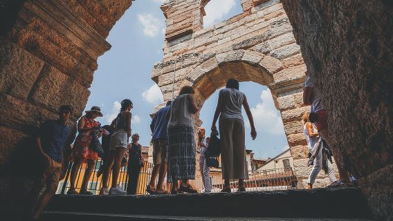 ทัวร์เดินชมไฮไลท์ที่ดีที่สุดของเวโรนาพร้อมอารีน่า