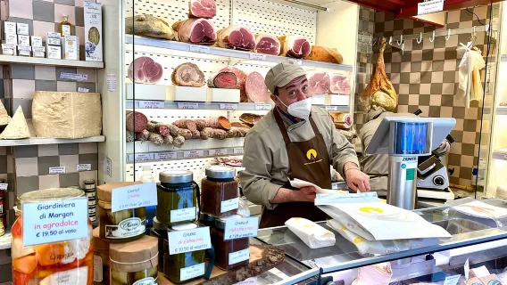 Tur Jalan Kaki Makanan Jalanan dan Wisata Cicchetti Venesia dengan pemandu lokal