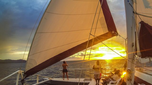 Marlin del Rey Katamaran – Tamarindo & Playas del Coco