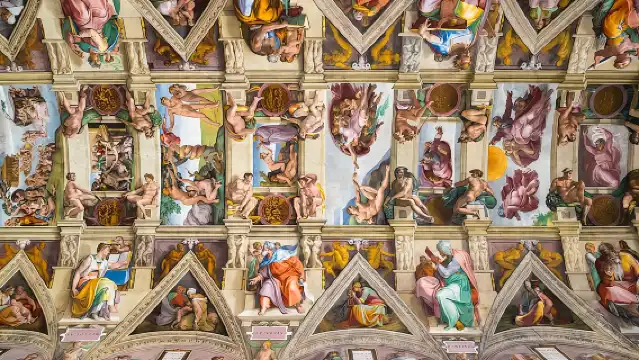 Vatican: Museums & Sistine Chapel Semi-Private Morning Tour