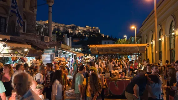 Tur Jalan Kaki Malam Athena