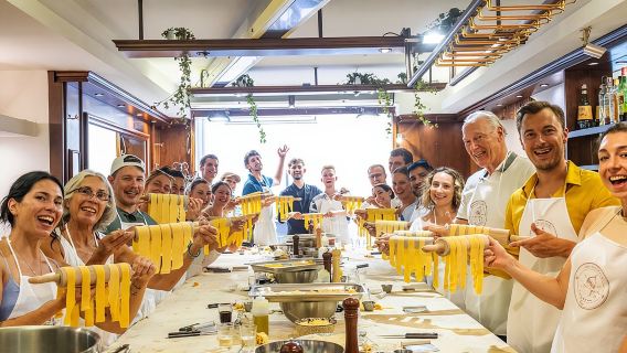 Florence: Flambé Cheese Wheel Truffle Pasta Class & Tiramisù