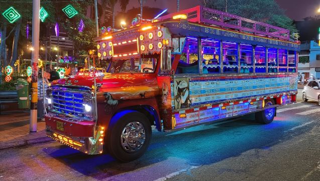 Rumbero Gastrotour through Medellín and Street Food