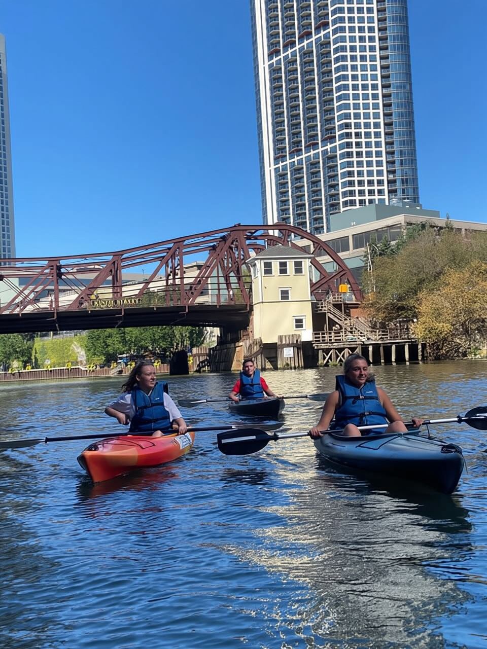 Chicago: History and Architecture Guided Kayak Tour