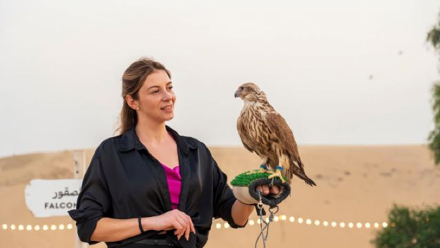 Dubai: Al Marmoom Oasis Camp Experience with Bedouin Dinner