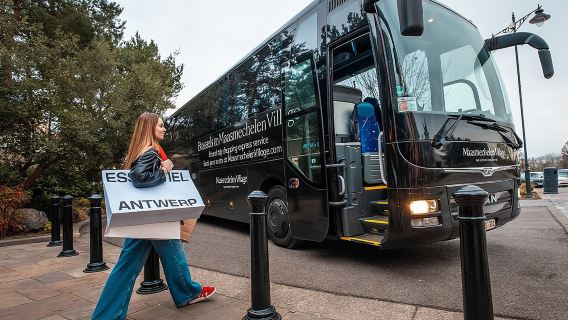 Viaggio di shopping indipendente al Maasmechelen Village Luxury Outlet da Bruxelles