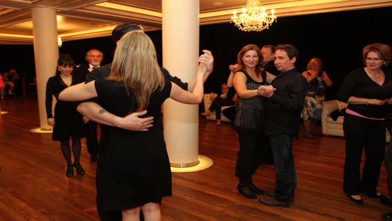 Buenos Aires: Tango Lessons in La Ventana
