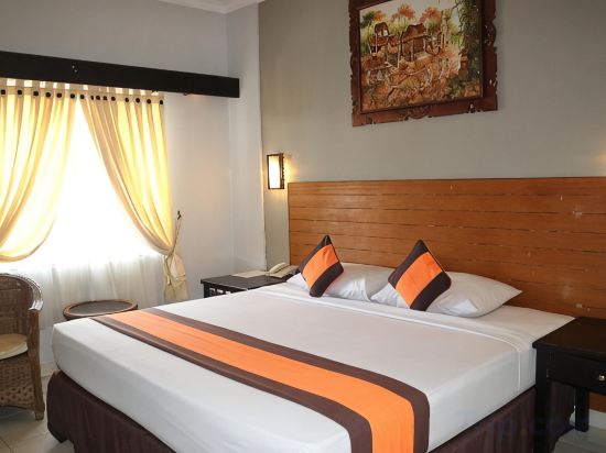 Grand Sinar Indah Hotel Room Type - Ground Floor Pool Access