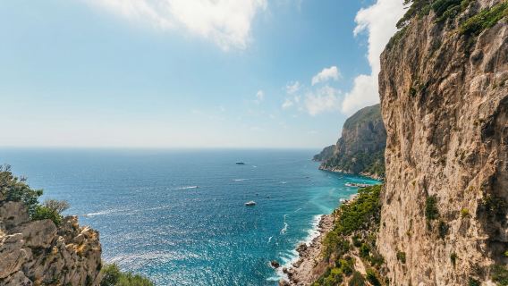 Tour 1 ngày đến đảo Capri khởi hành từ Naples, Ý (bao gồm vé du thuyền/dịch vụ đưa đón)