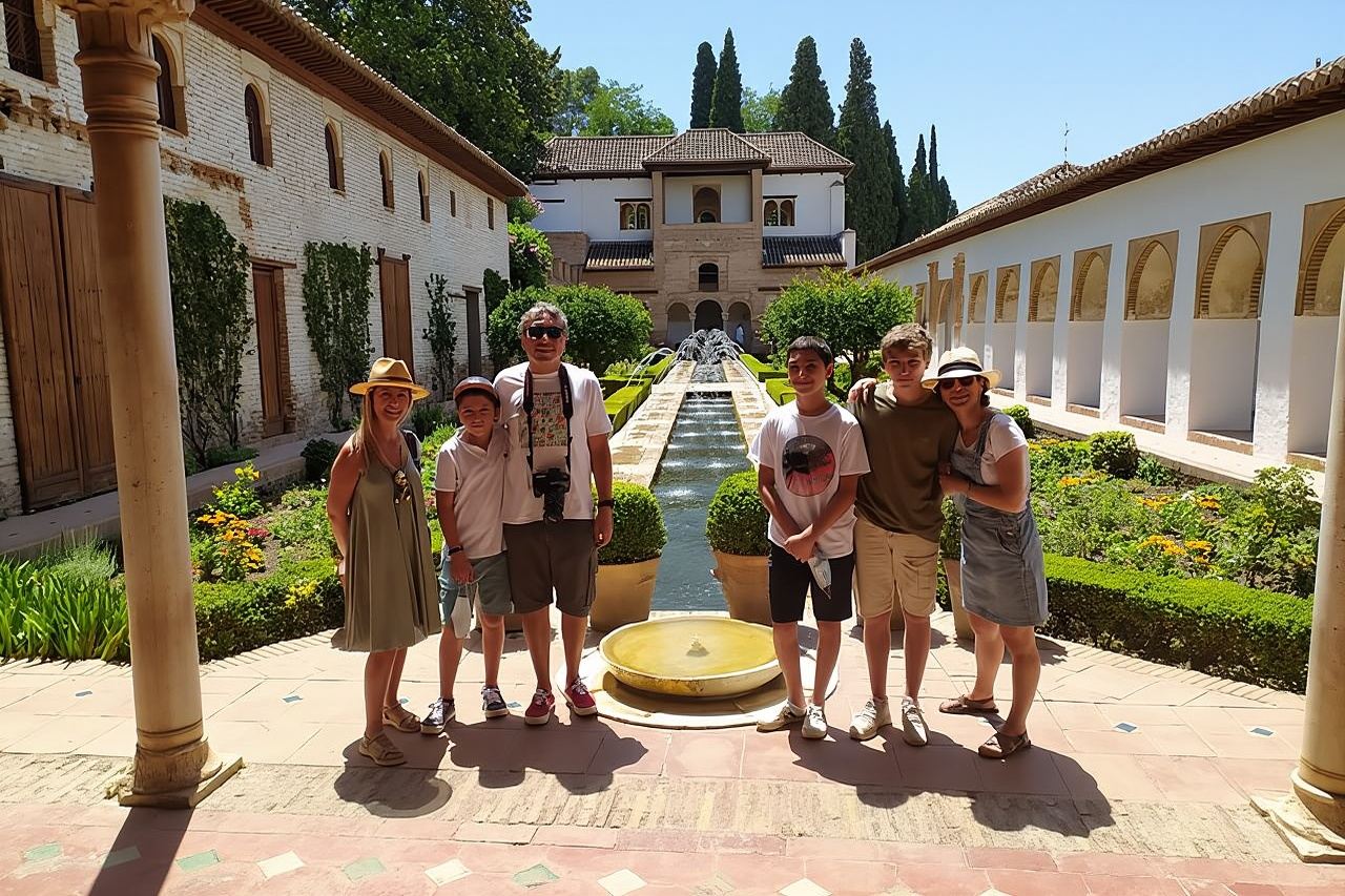 Alhambra: Privatgruppe für Familien