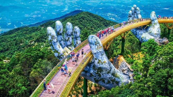 Jembatan Emas & Bukit Ba Na 1 Hari termasuk makan siang prasmanan & Kereta Kabel 2 arah