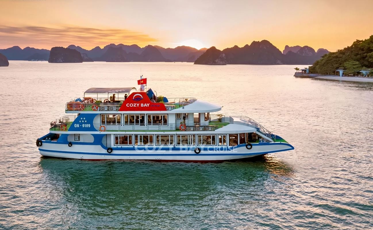 [Five-star luxury cruise] Hanoi Ha Long Bay 1-day tour + buffet lunch + kayaking + afternoon tea