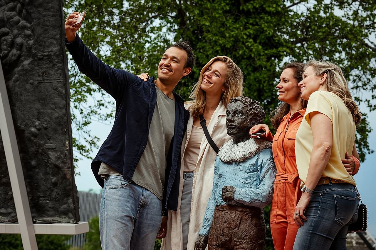 Discover Leiden with a self-guided Outside Escape city game tour!