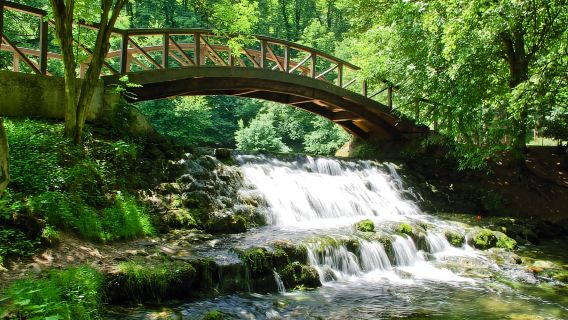 Sarajevo: Vrelo Bosne Nature Park Private Tour