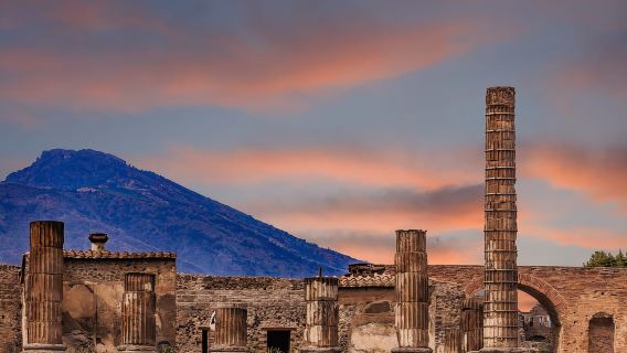 Pompeii: Skip-the-line-Ticket and Guided Tour