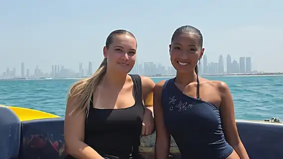 杜拜：帆船酒店滑翔傘、冰淇淋、圖片和視頻