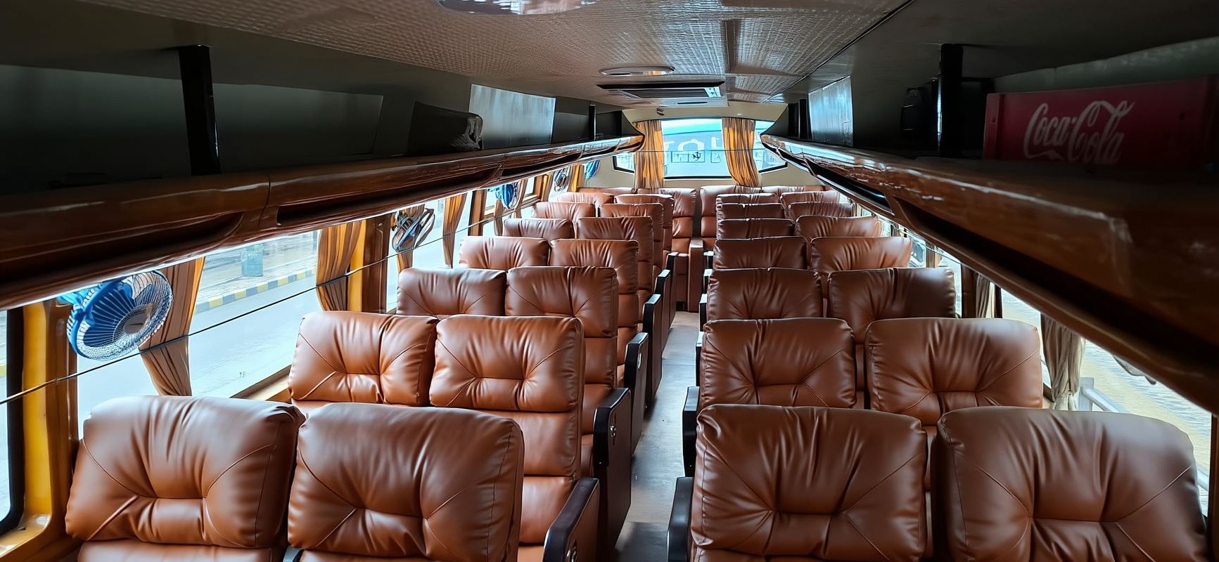 Xe buýt đêm Kathmandu-Pokhara