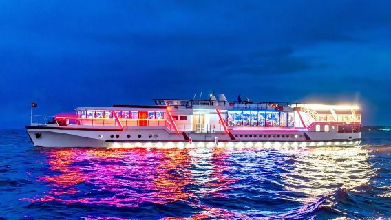 Круиз по реке Нева́ в Санкт-Петербурге, Россия | Электронные билеты, посадка по QR-коду