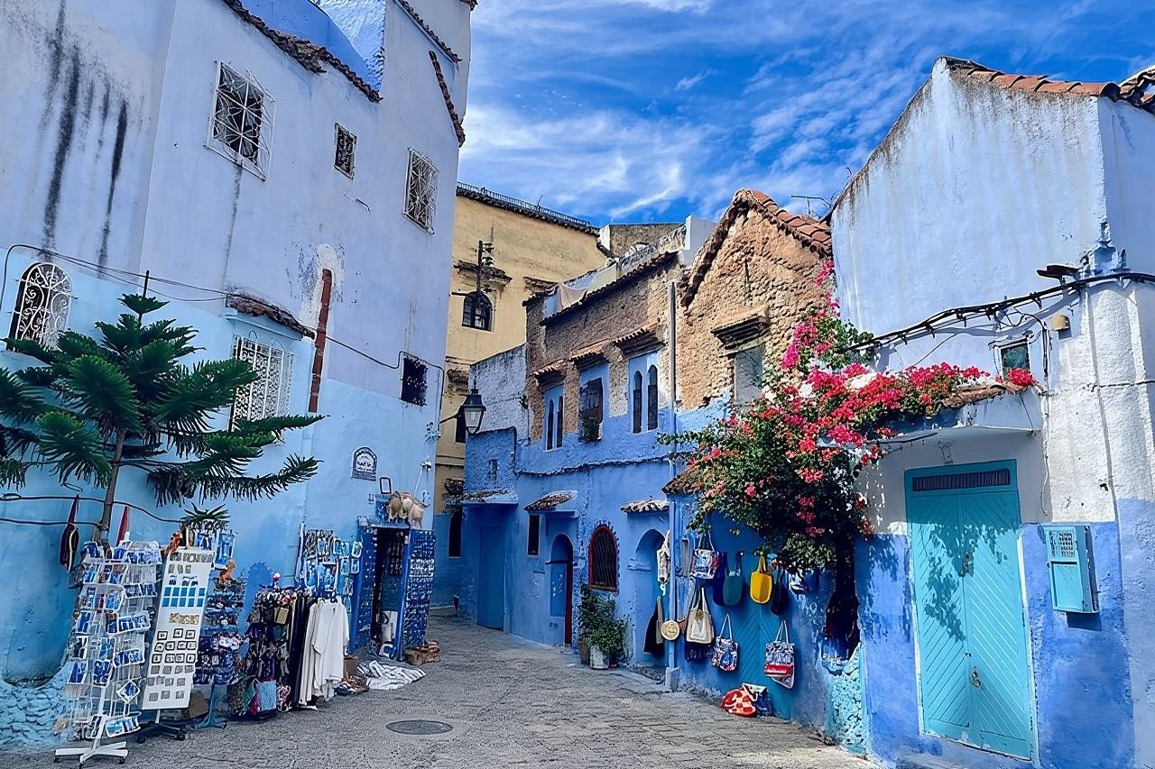 Day Trip to Chefchaouen from Fez ( instagram /Photos )