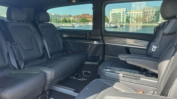 PRIVATE MPV TRANSFER FROM/TO BRUSSELS AIRPORT (Max 6 pax) ONE-WAY