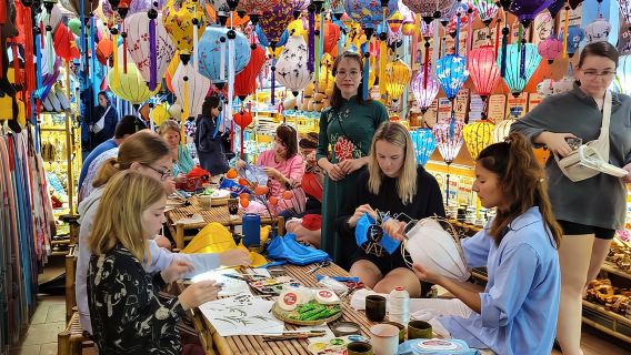 1-Hour Lantern Making Class in Hoi An
