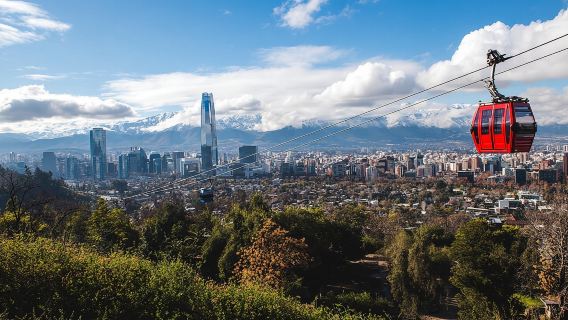 Santiago: tour panoramico di mezza giornata della città con autista e guida