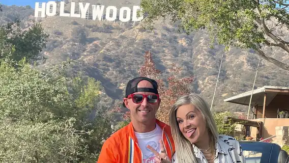 30 min Luxury Driving Tour: Explore Hollywood in a Ferrari