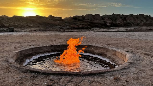 庫車出發，天山神秘大峽谷＋克孜爾紅石林+烈焰泉＋魔鬼城一日遊