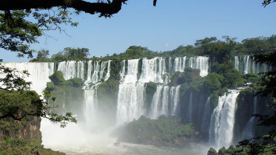 Iguazu Falls Tour from Brazil with Admission Ticket/Panoramic Elevator Ride at the Brazilian Border