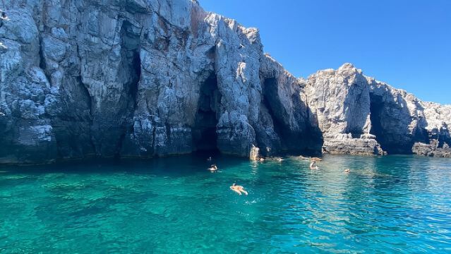 Sun & Sea All Inclusive 3 Hour Swimming Cruise (WITH PICK UP SERVICE)