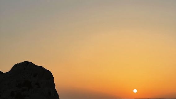Marseille: Sunset Sailing Cruise with Dinner and Wine