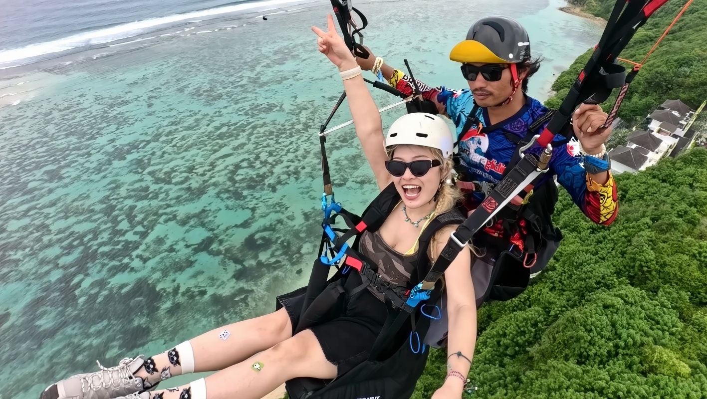 [Servicio de asistente en línea] Excursión de medio día en parapente en Bali|Opciones de U Family/Alam/T Family