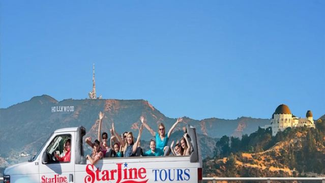 The Original Celebrity Homes Tour with Roundtrip transfers from Anaheim Disneyland Resort Hotels