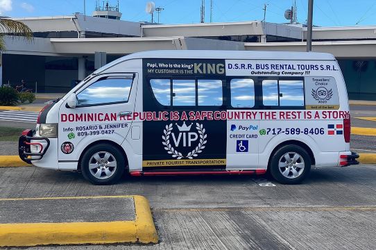 Transporte compartido del aeropuerto de Pop a hoteles de Puerto Plata (solo ida)