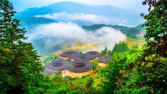 南靖雲水謠古鎮+田螺坑土樓群+福建土樓(永定)三景區一日遊