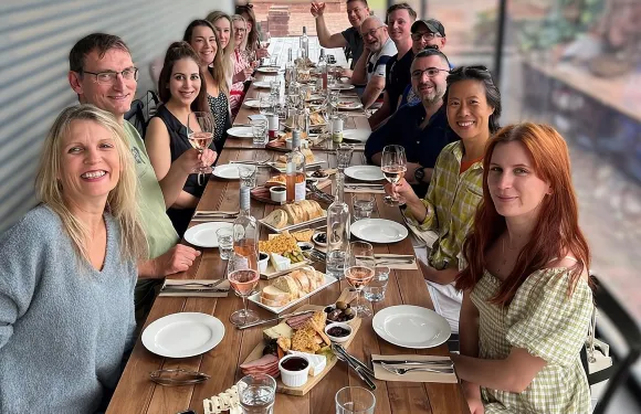 巴羅莎高級品酒之旅及午餐 每週7天出發