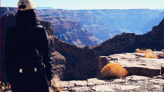 Tour giornaliero al West Rim del Grand Canyon e alla Diga Hoover da Las Vegas con pranzo opzionale e Skywalk