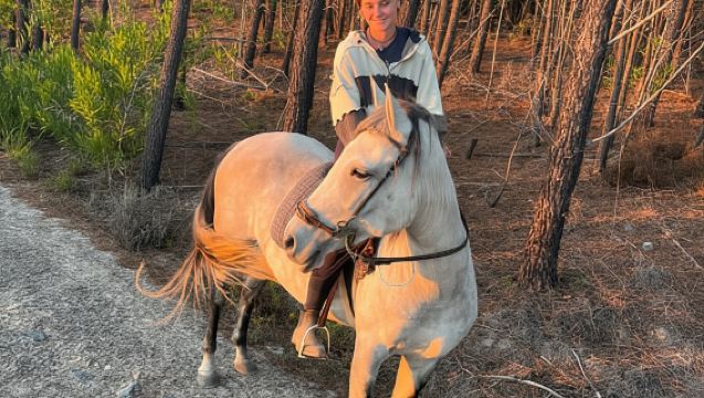 อัลการ์ฟ: ขี่ม้าชมพระอาทิตย์ตกที่อัลเจซูร์